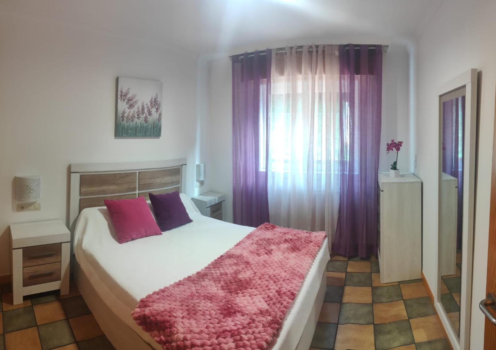 Apartamento Siro Compostela ซานติอาโก เด กอมโปสเตลา ภายนอก รูปภาพ